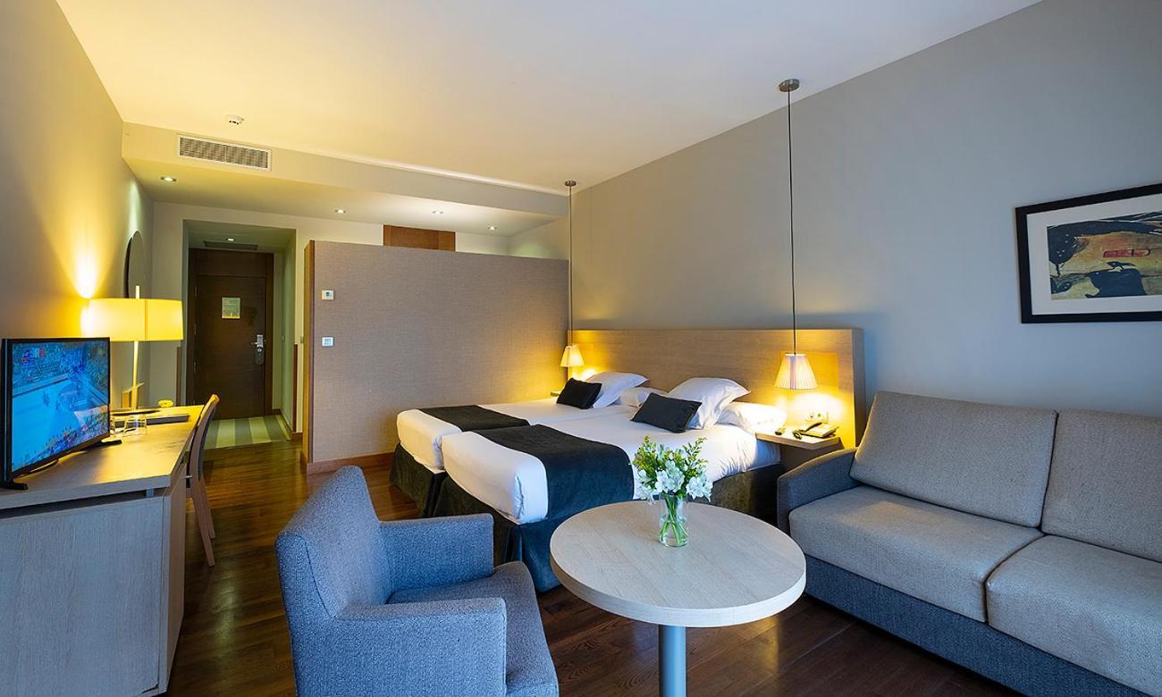 Hotel Spa Attica21 ビジャルバ エクステリア 写真
